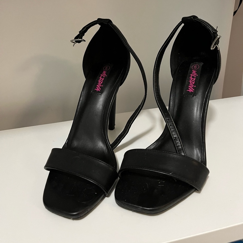 Wild diva size 6.5 heels